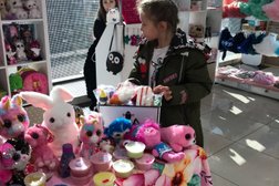 Торгово-развлекательный комплекс Седанка Сити, с рейтингом 1.7 - находится по адресу Владивосток, улица Полетаева, 6д 