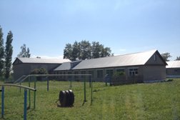 Основная школа, с рейтингом 4 - находится по адресу Самарская область, с. Большая Рязань, Советская улица, 35 