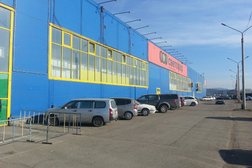 Торгово-развлекательный комплекс Сибирский городок, с рейтингом 4 - находится по адресу Красноярский край, пос. Солонцы, проспект Котельникова, 9 ст1 