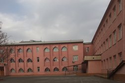 Школа-гимназия №20 им. Титова, с рейтингом 2.2 - находится по адресу Шымкент, Республики проспект, 9Б 