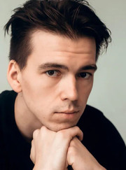Преподаватель химии Дмитрий Андреевич Шаталов