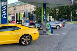 Автозаправка Татнефть, с рейтингом 4 - находится по адресу Санкт-Петербург, Малый В.О. проспект, 68 к1 
