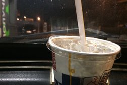 Предприятие быстрого питания Вкусно — и точка, с рейтингом 3 - находится по адресу Владимирская область, Покров, улица Ленина, 132а 