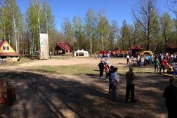 База активного отдыха Пейнтбол-city, с рейтингом 3.3 - находится по адресу Нижегородская область, Арзамас, Разъезд 409 километр, 2а 