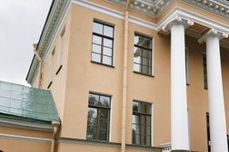 ЗАГС Кировского района, с рейтингом 2.9 - находится по адресу Санкт-Петербург, Стачек проспект, 45 