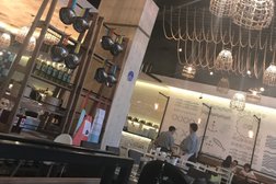 Ресторан морепродуктов Ocean Basket, с рейтингом 3.5 - находится по адресу Нур-Султан, Қабанбай батыр проспект, 62 