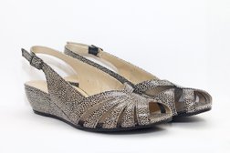 Ортопедический центр Extra Comfort, с рейтингом 3.3 - находится по адресу Алматы, Жамбыла, 105 