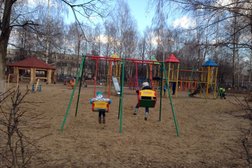 Детский парк в Кстово, с рейтингом 3.8 - находится по адресу Нижегородская область, Кстово, 3-й микрорайон, 30а 