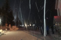 Горнолыжный комплекс Гора Белая, с рейтингом 3.7 - находится по адресу Свердловская область, пос. Уралец, территория Горнолыжный комплекс Гора Белая, 1Б 