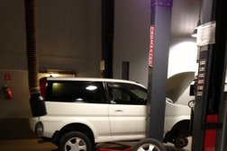 Автоцентр Империя Сервис Авто, с рейтингом 4.5 - находится по адресу Хабаровск, Большая улица, 110а 