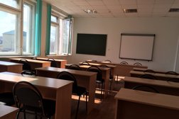 Учебный корпус №1 Петрозаводский автотранспортный техникум, с рейтингом 4 - находится по адресу Республика Карелия, Петрозаводск, Первомайский проспект, 46 