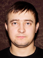 Мастер по обшивке стен, маляр-штукатур Евгений Игоревич Макаров