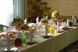 Банкет-холл Глория, с рейтингом 4.1 - находится по адресу Ставрополь, 50 лет ВЛКСМ, 8 