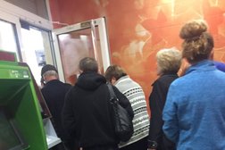 СберБанк, с рейтингом 3 - находится по адресу Ханты-Мансийский автономный округ, Нижневартовск, Интернациональная, 10 