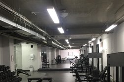 Фитнес-клуб Sport Baza, с рейтингом 3.5 - находится по адресу Алматы, Жетысу 2-й микрорайон, 85 