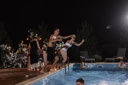 База отдыха Villa Tsarina, с рейтингом 4.4 - находится по адресу Краснодарский край, ст-ца Новодмитриевская, Садовая улица, 20 