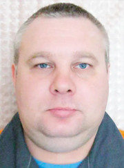 Мастер по установке дверей, сантехник Дмитрий Николаевич Арефьев