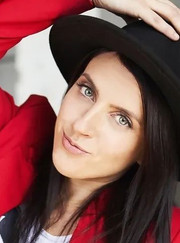 Педагог по вокалу, преподаватель музыки Людмила Александровна Тулумбасова