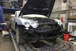 Автосервис Кузов 02, с рейтингом 4 - находится по адресу Республика Башкортостан, Уфа, улица Новоженова, 92/51а 