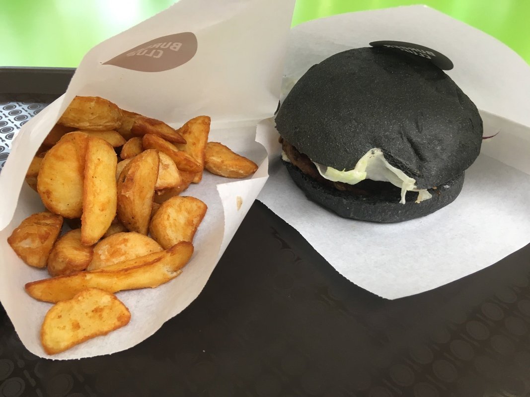 фотография Кафе быстрого питания Burger Club в Мытищах