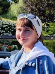 Преподаватель английского языка Эльвира Наильевна Ханбекова