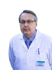 Онколог, абдоминальный хирург Артур Шамильевич Ахметянов