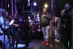 Кафе-клуб Амстердам, с рейтингом 3.6 - находится по адресу Калининград, Ялтинская улица, 81а 
