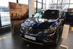 Официальный дилер Автомир Renault, с рейтингом 4.5 - находится по адресу Московская область, Химки, Ленинградское шоссе, вл18с1 
