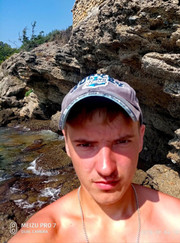 Автослесарь, каменщик Дмитрий Александрович Брусницын