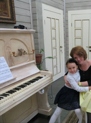 Педагог по вокалу, преподаватель музыки Юлия Римовна Шулькова