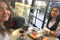 Суши-бар Manga Sushi, с рейтингом 3.8 - находится по адресу Алматы, Абылай хана проспект, 94 