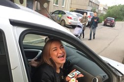 Ногтевая студия N.a.k nails, с рейтингом 4.7 - находится по адресу Мурманск, улица Воровского, 5/23 