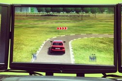 Автошкола Светофор, с рейтингом 4.3 - находится по адресу Красноярск, проспект им. газеты Красноярский Рабочий, 120 