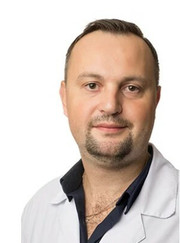 Главный врач, анестезиолог Валерий Владимирович Давидович