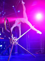 Артист цирка Антон Савельичевы Елена и