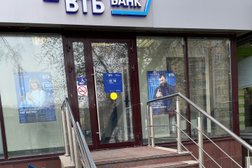 Банк ВТБ, с рейтингом 4.2 - находится по адресу Москва, улица Новинки, 1 