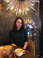 Учитель рисования, преподаватель английского языка Задина Алина