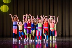 Школа танцев Cosmo dance, с рейтингом 4.3 - находится по адресу Санкт-Петербург, проспект Большевиков, 18 к2 