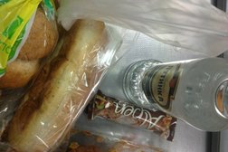 Магнит Аптека, с рейтингом 4.5 - находится по адресу Самарская область, пгт Усть-Кинельский, Спортивная улица, 17 