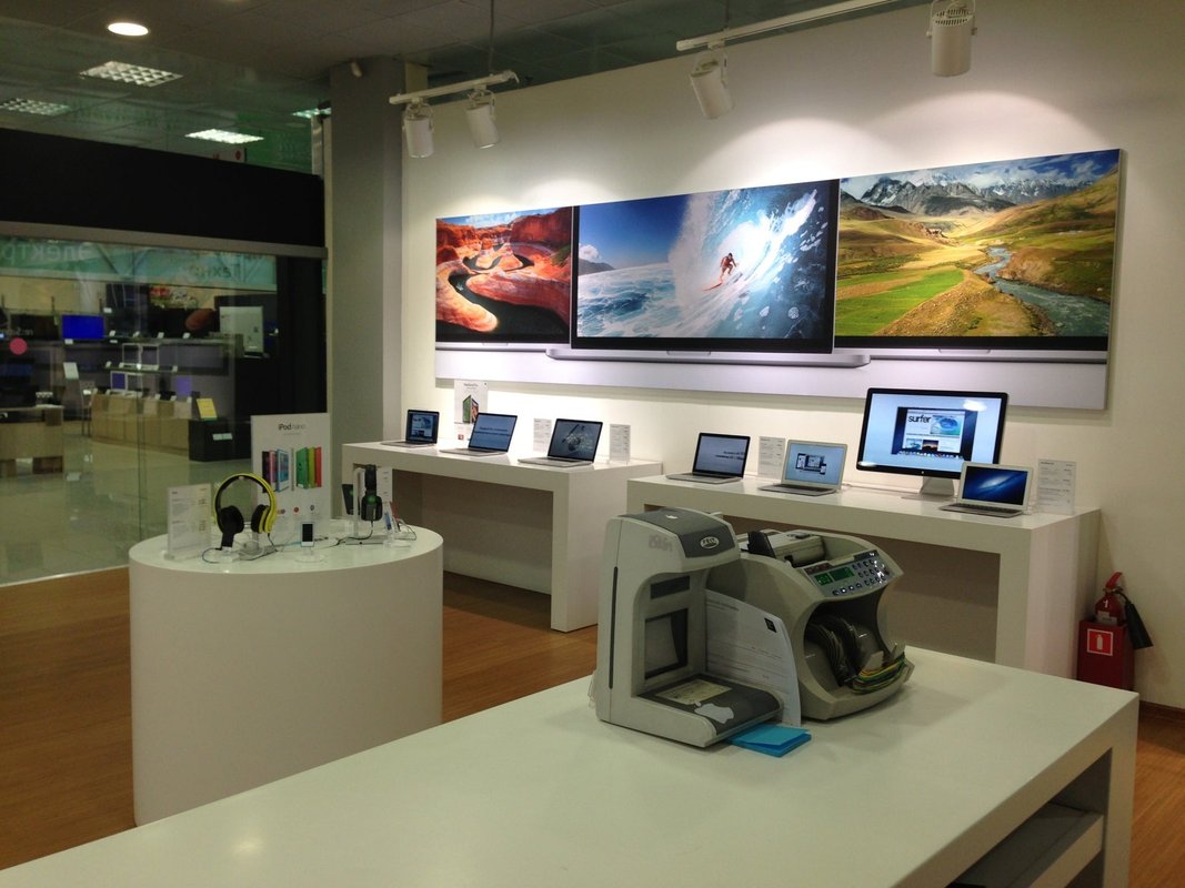 фотография Сервисного центра re:Store care в ТЦ Черемушки