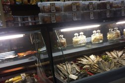 Авторынок Зеленое Кольцо, с рейтингом 3.5 - находится по адресу Волгоград, Университетский проспект, 85Б/1 