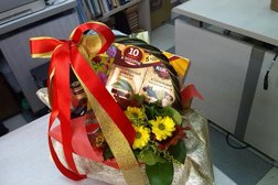 Дальневосточный банк, с рейтингом 5 - находится по адресу Владивосток, Верхнепортовая улица, 27а 