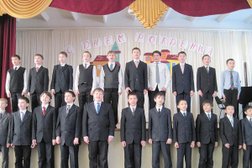 Лицей №42 им. Р.А. Каримова, с рейтингом 3.5 - находится по адресу Республика Башкортостан, Уфа, Менделеева, 215/3 