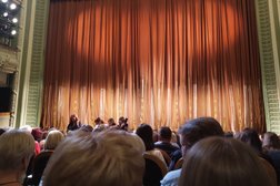 Театр драмы им. Горького, с рейтингом 4.2 - находится по адресу Самара, площадь Чапаева, 1 