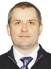 Преподаватель по правоведению, преподаватель по обществознанию Сергей Иванович Журавлев