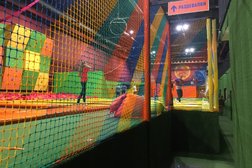 Спортивный центр На батуте, с рейтингом 3.1 - находится по адресу Москва, Складочная, 1 ст1 