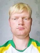 Мастер по оклейке обоев, автослесарь Сергей Евгеньевич Виноградов