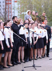 Преподаватель истории, педагог по вокалу Ксения Олеговна Михайлова