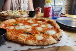 Rocky.Pizza, с рейтингом 3.9 - находится по адресу Ярославль, Свободы, 34Б 