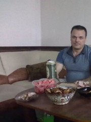 Автослесарь, грузчик Юрий Николаевич Иванов